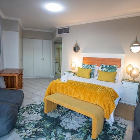 Stay At The Point - Triumphant Tropical Tranquility Durban Exterior photo
