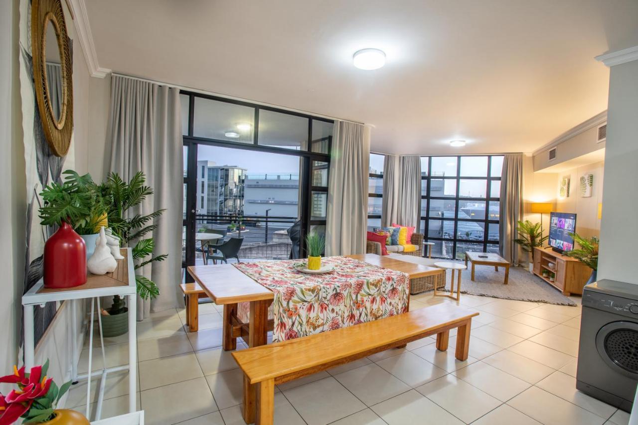 Stay At The Point - Triumphant Tropical Tranquility Durban Exterior photo